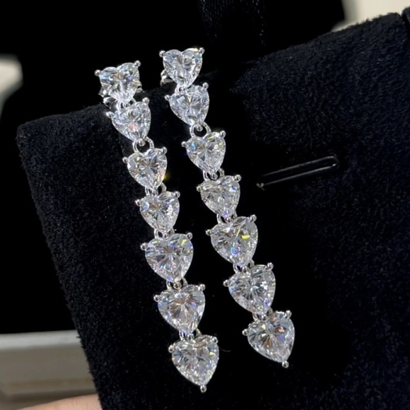 Stunning Hearts, Simulated Diamonds, White Gold Plated, Cubic Zirconia Earrings - Picture 9 of 13